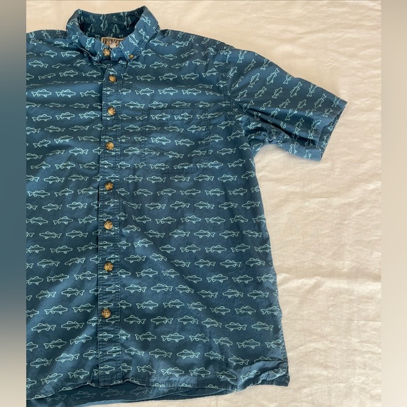Duluth Trading Fish Print Shirt Men’s XL Tall Blue Short Sleeves Cotton - Picture 3 of 9